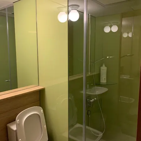 Suria Klcc 2 Bedroom City Suite Kuala Lumpur Luaran gambar
