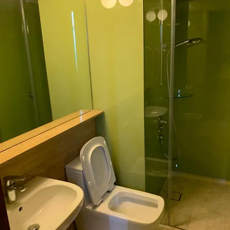 Suria Klcc 2 Bedroom City Suite Kuala Lumpur Luaran gambar